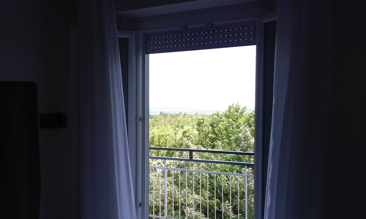B&B - Meuble' - Hotel " Cordiale " Misano Adriatico Exteriér fotografie